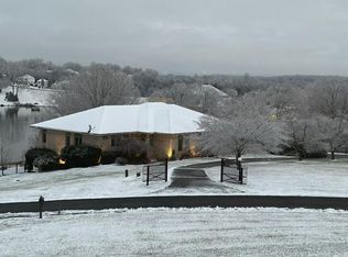 1042 Ivy Point Ct, Forest, VA 24551