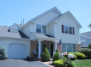 84 Kate Cir, Middle Island, NY 11953