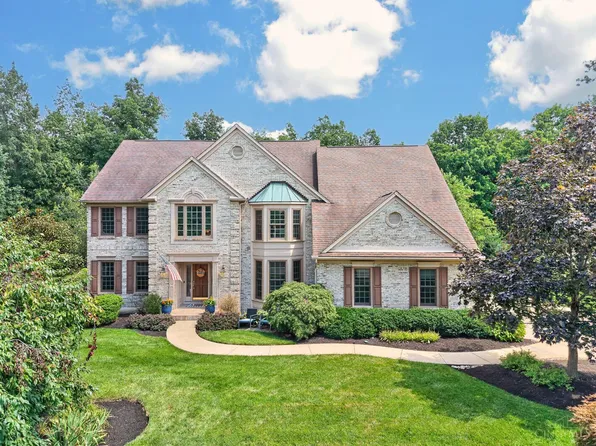 9773 Farmstead Dr, Loveland, OH 45140
