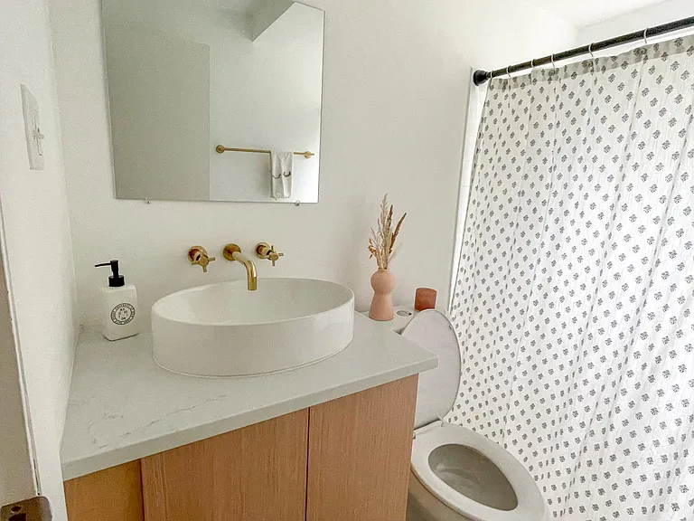 Downstairs Bathroom