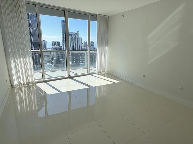 475 Brickell Ave #4913 — Photo 9