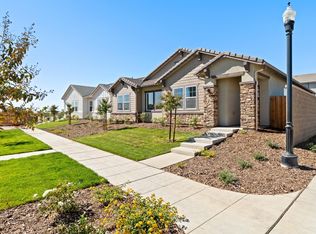 255 S Smith Ln, Madera, CA