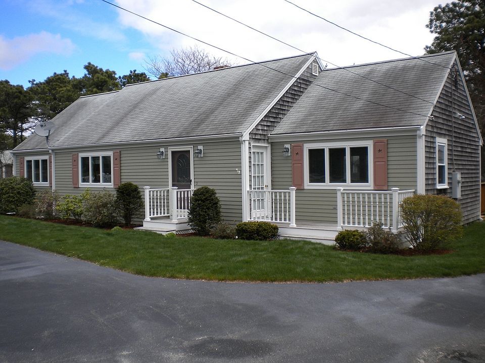 Painted w/ new shutters 2009