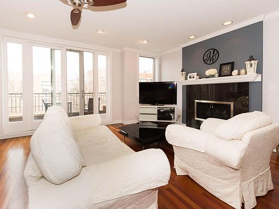 2nd image of 2309 W Wabansia Ave APT 3