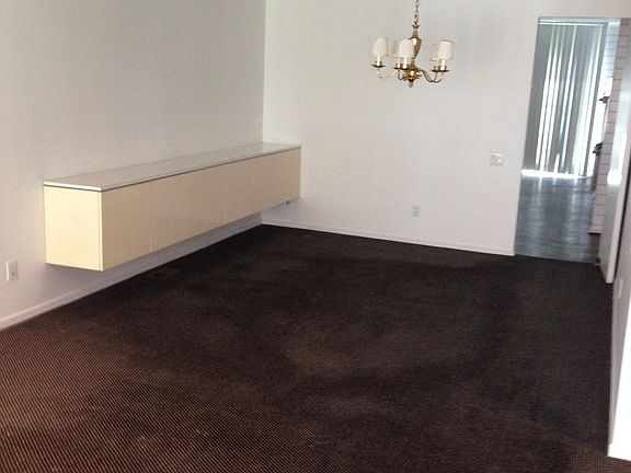 4th image of 6433 Maple Hills Dr #1