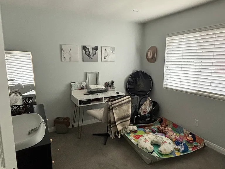 565 Spring Rd #46 — Photo 6