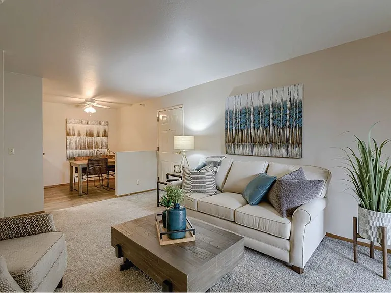 Southfield Apartments — Photo 8