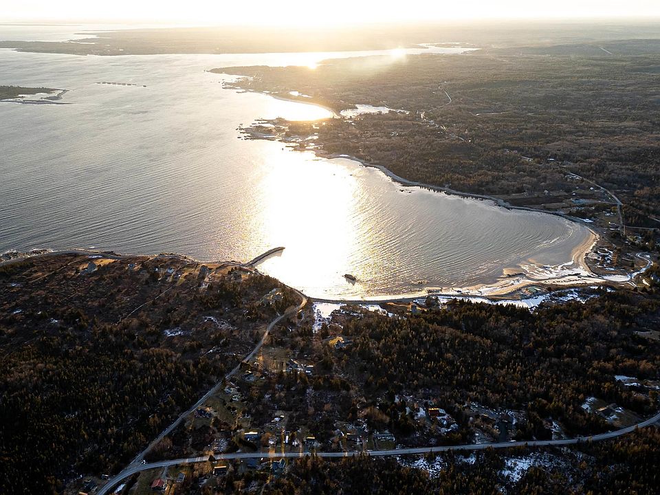 1st image of Eagle Head Wharf Rd