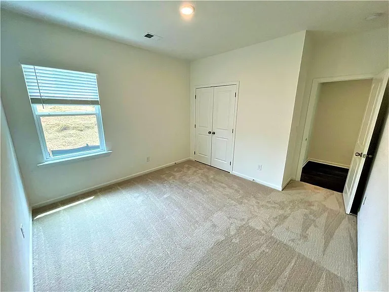 270 Rivulet Dr — Photo 14