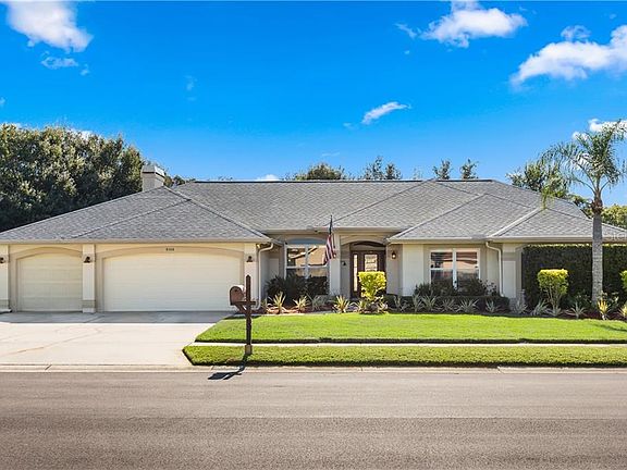 2nd image of 5460 Stallion Lake Dr