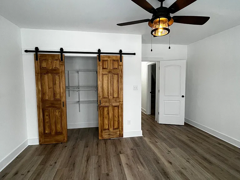 1682 Glenmont Rd — Photo 18