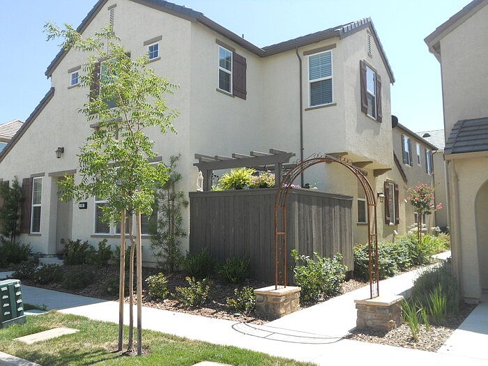 1st image of 200 Talmont Cir #200