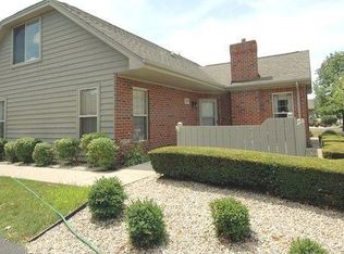 155 E 163rd St #14B, South Holland, IL 60473