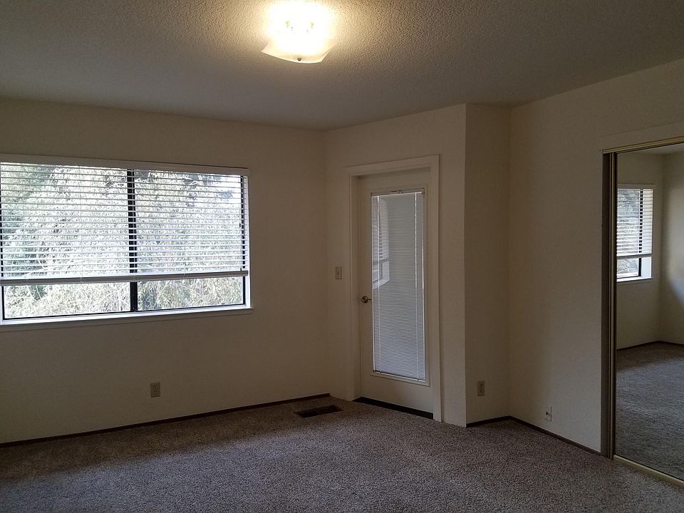 128 Pacific Ave Auburn CA Zillow