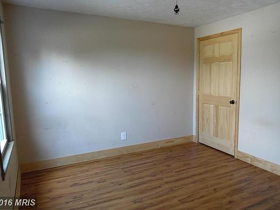 5th image of 1416 N Shenandoah Ave APT 5