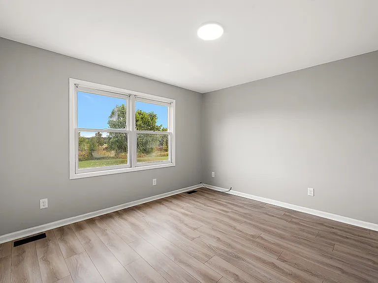 1442 Riley Center Rd — Photo 35