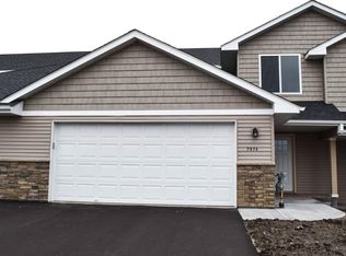 7882 210th St W, Lakeville, MN 55044