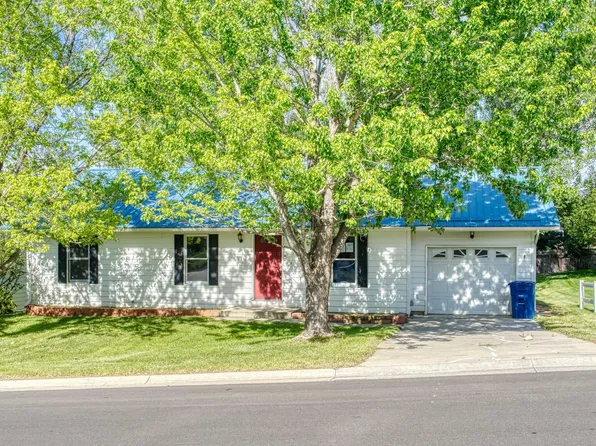 1753 N Heights Dr, Sheridan, WY 82801