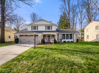 6913 S Fredericksburg Dr, Sylvania, OH