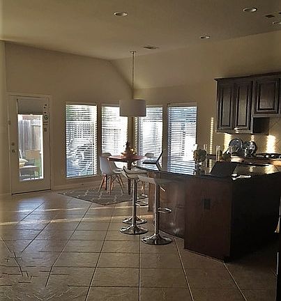 5th image of 25714 Jewel Springs Ln