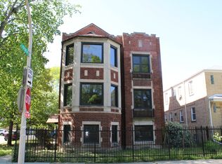 1320 N Pine Ave, Chicago, IL 60651