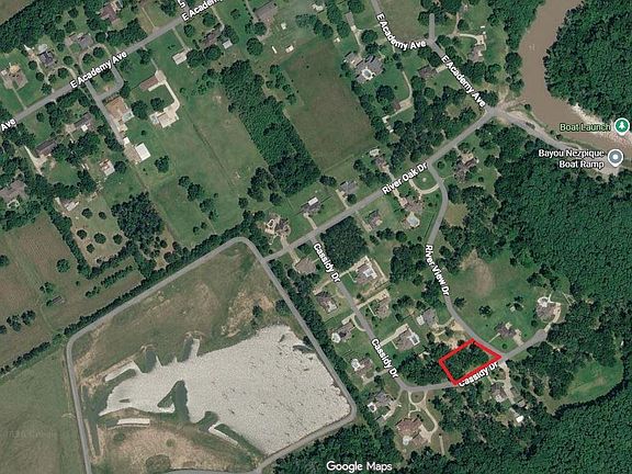 5th image of River Oaks Dr