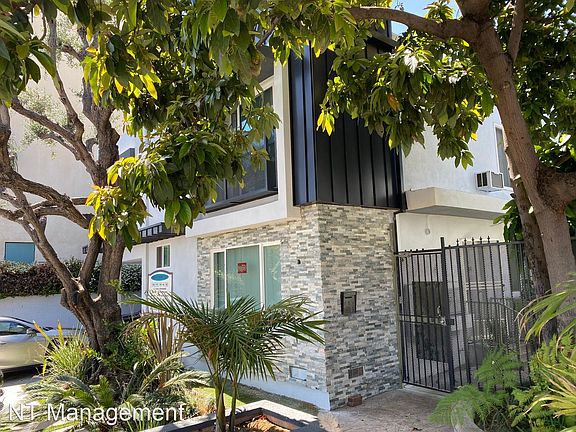 3rd image of 12301 Pacific Ave APT 5