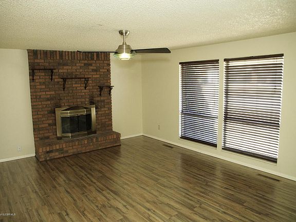 3rd image of 2803 Harvard Dr