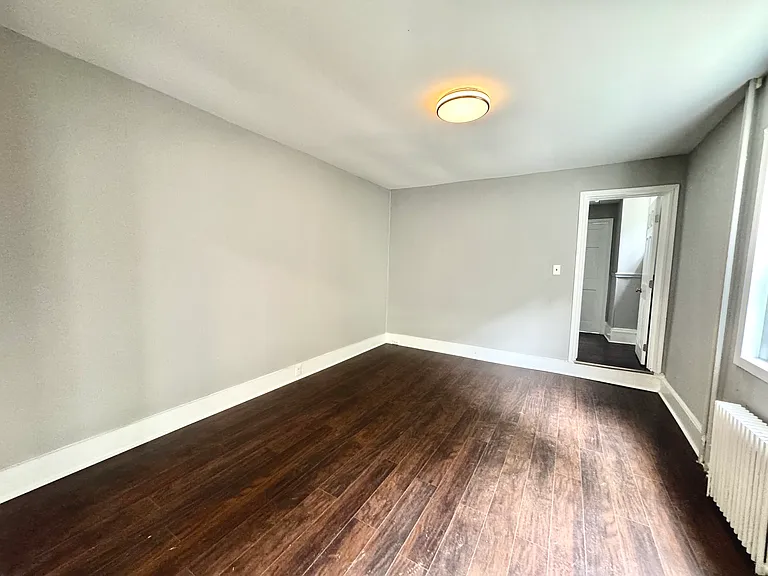 1407 N Franklin St #1 — Photo 6