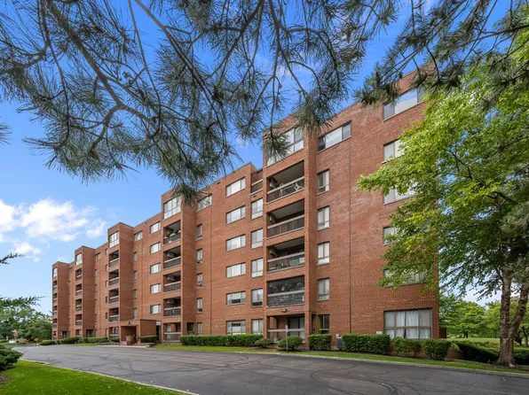 701 Forum Sq Unit 510, Glenview, IL 60025