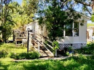 7 Salinas Dr, Naples, FL 34114