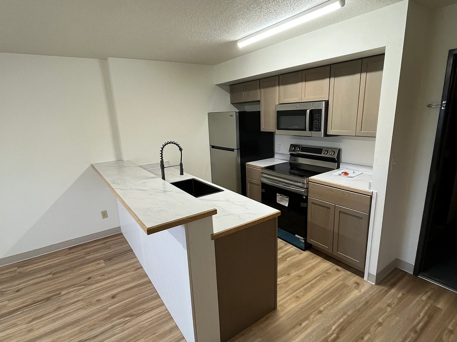 1 bed, 600 sqft, $800 — Photo 1