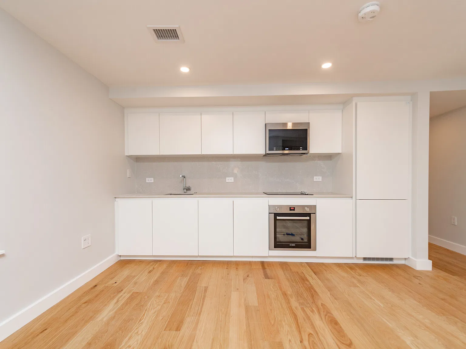 Studio, 1.0 bath, 460 sqft, $2,780 — Photo 3
