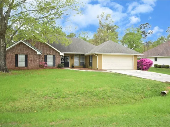 318 Westwood Dr, Mandeville, LA 70471