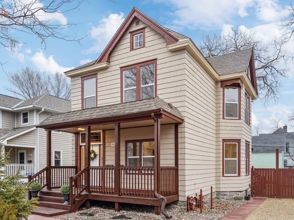 936 Desoto St, Saint Paul, MN 55130