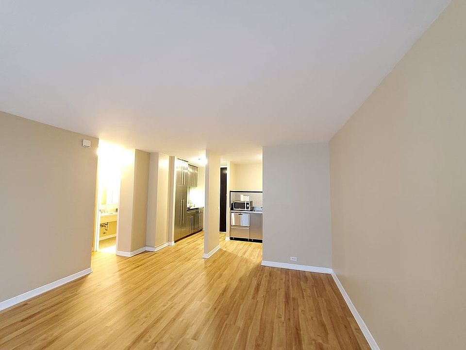 1st image of 535 N Michigan Ave APT 503