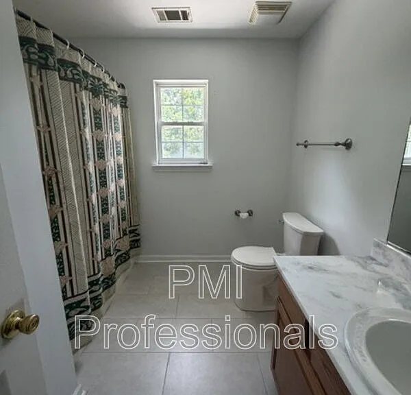 112 Buena Vista Ct — Photo 12