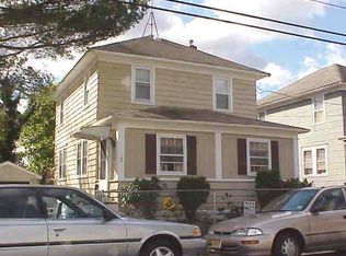 5 W Edgewater Ave, Pleasantville, NJ 08232