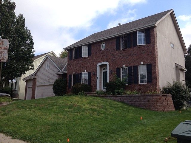 1st image of 5805 S 174th Ave