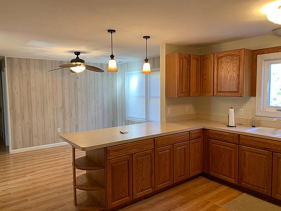 4th image of 31449 Sunset Dr