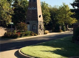 3600 Sea Ray Channel #4, Edmond, OK 73013