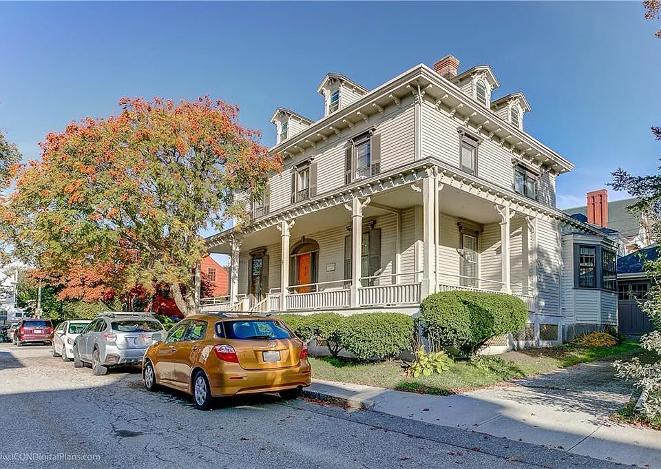 9 Whitfield Pl #2