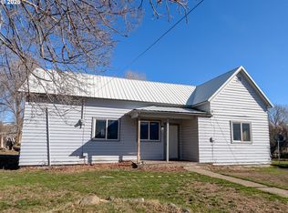 137 N 5th St, Union, OR 97883