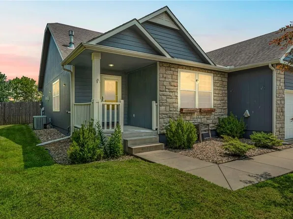 931 E 14th Ter, Eudora, KS 66025