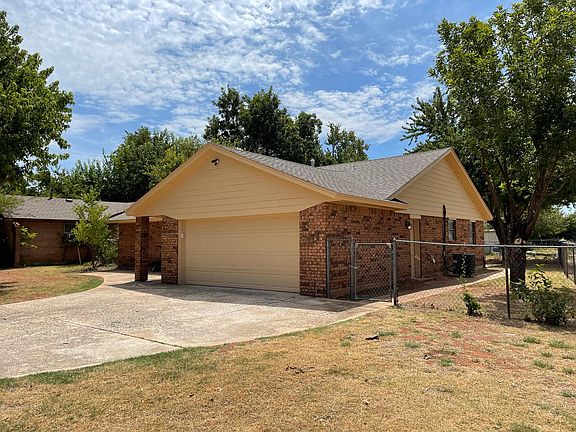 2nd image of 3300 Overland Dr