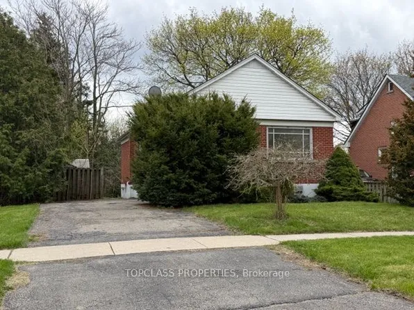 469 Colborne St E, Oshawa, ON L1G 1N3