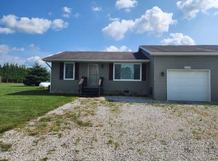 10609 E Lovejoy Rd, Perry, MI 48872