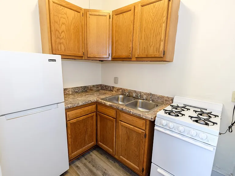 Welcome to Central Lakes of Uptown, where modern living meets comfort. This stylish kitchen boasts sleek granite countertops and ample cabinetry, perfect for all your culinary adventures. Don't miss outschedule your tour today!