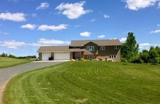 2nd image of 28201 Quarry Dr