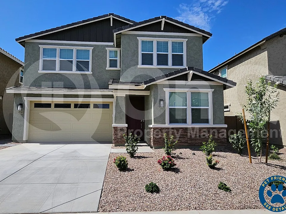 8239 E Petunia Ave